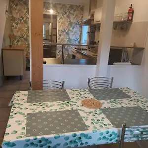  Hébergement de vacances Au Fil De L'eau France